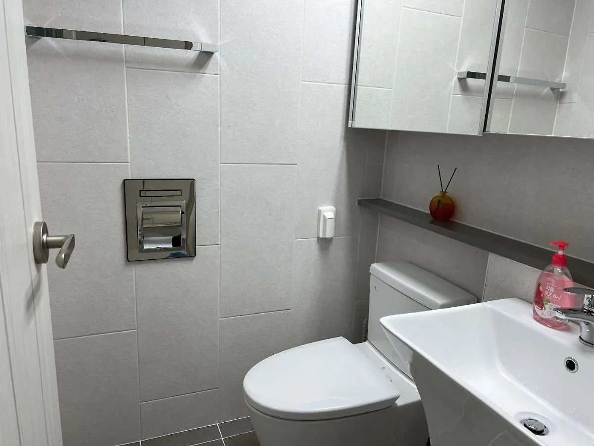 The Time Apartment Incheon 0*,  Korsel